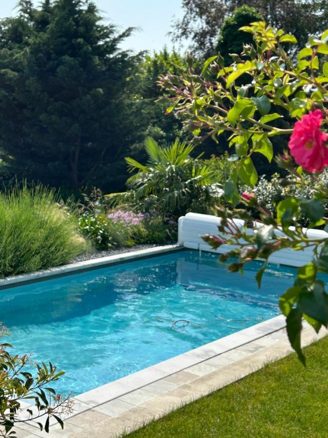 La Glycine B&B Sainte-Colombe  Zewnętrze zdjęcie